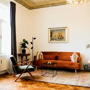 Apartmán Stilvolles In Zentraler Lage - Free Parking, Štýrský Hradec